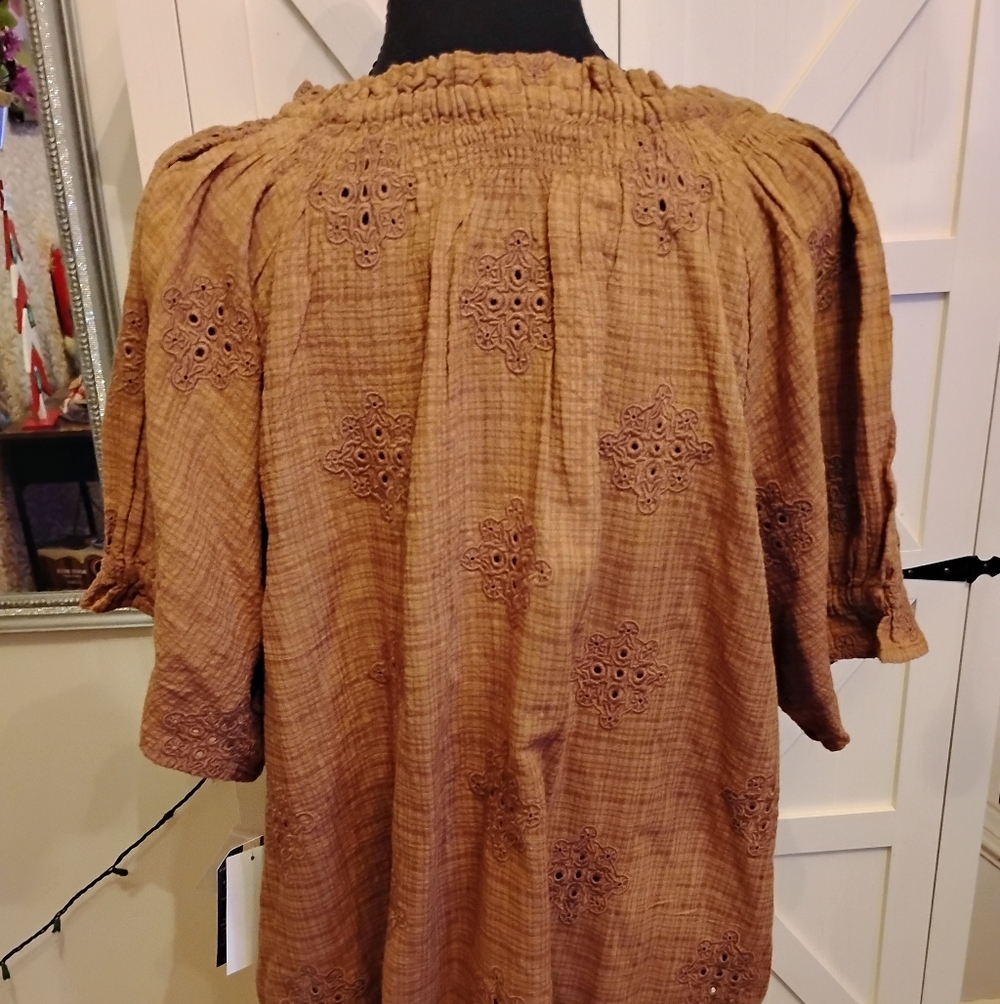 Democracy Tan Embroidered Blouse - Picture 8 of 9